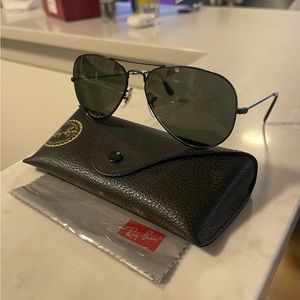 Ray-Ban Black Polarized Aviators - Large Width, Never Worn